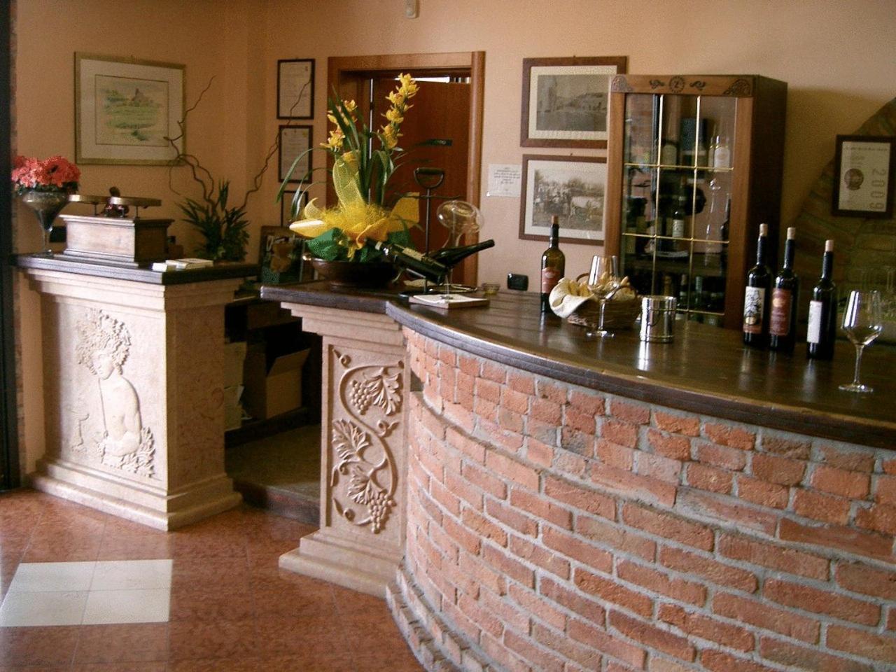 Monte Tondo Winery Guest House Soave  Exterior photo